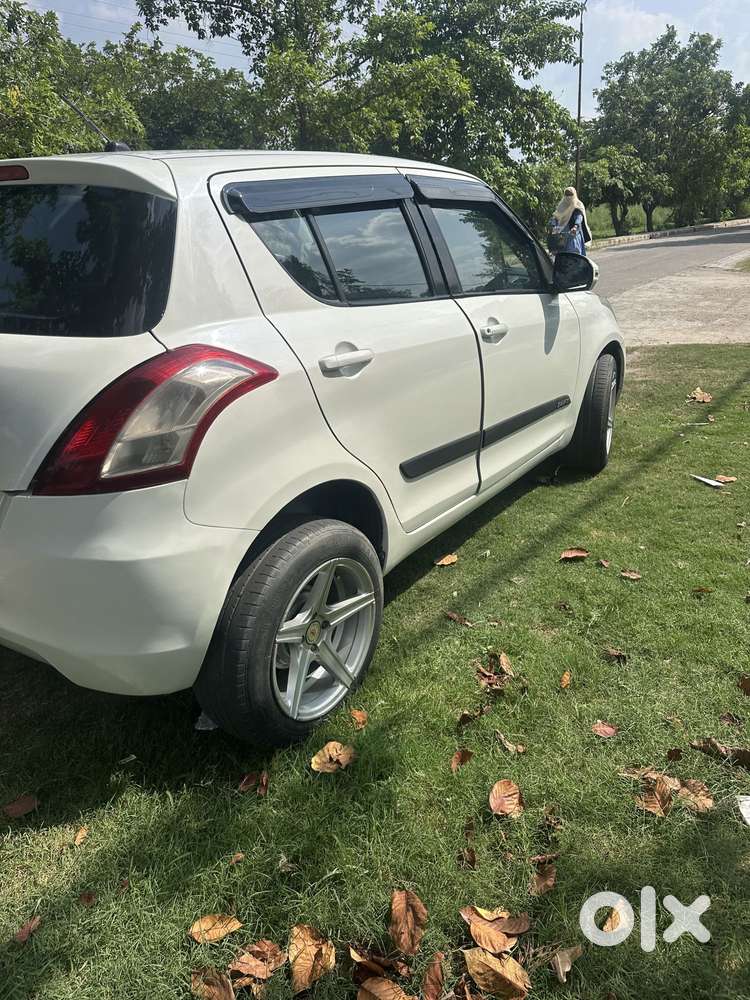 Maruti Suzuki Swift Vdi Optional, 2012, Diesel