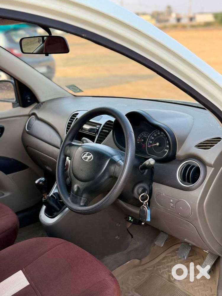 Hyundai I10 Era, 2011, Cng & Hybrids