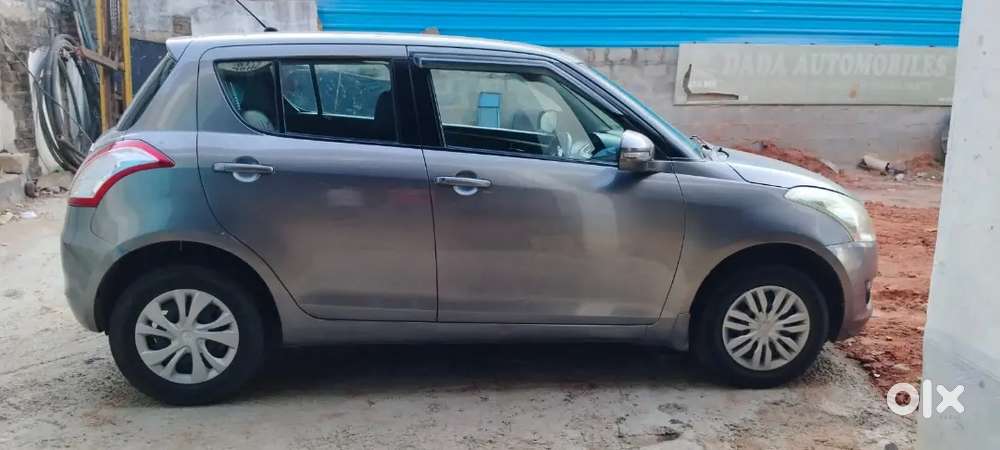 Maruti Suzuki Swift 2013 Petrol Well Maintained