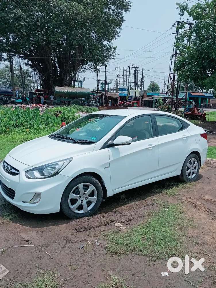 Hyundai Verna 2013 Diesel 98000 Km Driven