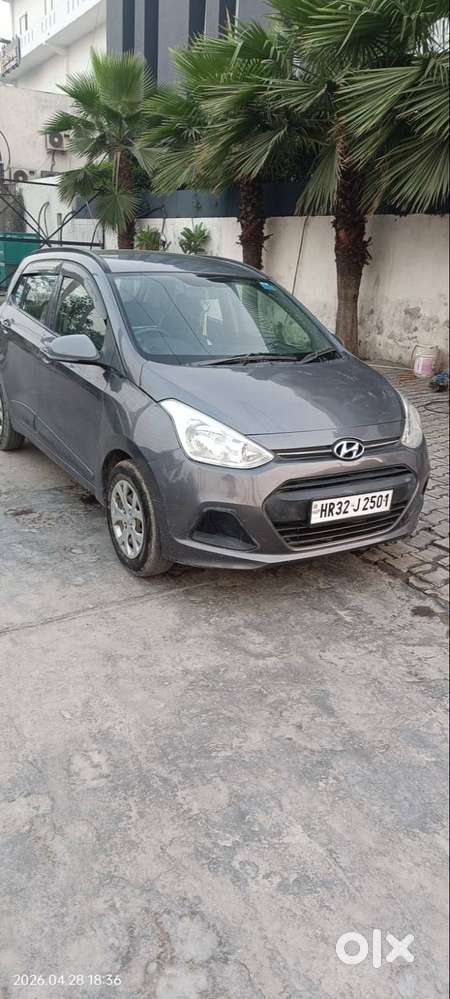 Family Used Car Grand I10 2015 Dec Owner 2nd