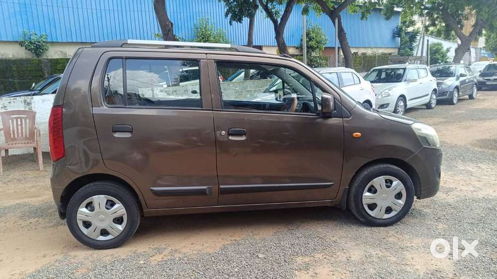 Maruti Suzuki Wagon R Vxi, 2017, Petrol