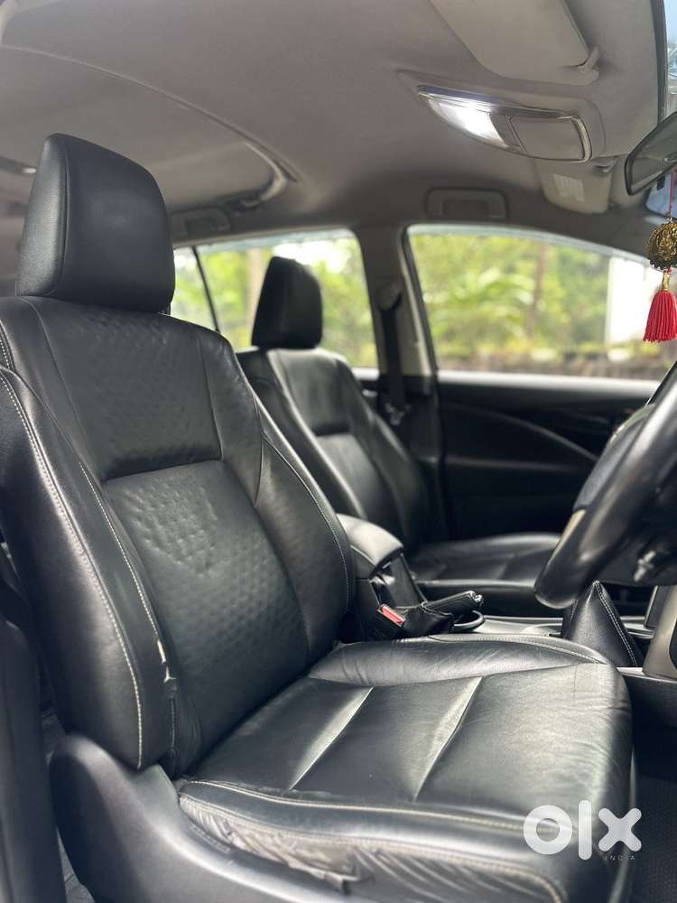 Toyota Innova Crysta Zx 2.4 Diesel 7 Seater, 2016, Diesel