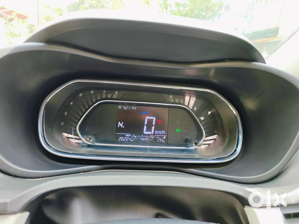 Tata Nexon 1.2 Revotron Xza Plus Dualtone, 2022, Petrol