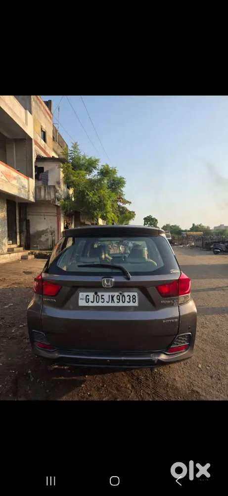 Honda Mobilio 1.5 V 2015