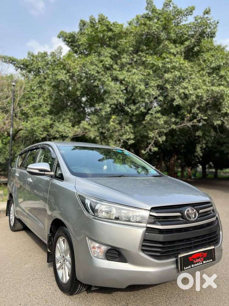 Toyota Innova Crysta, 2017, Petrol