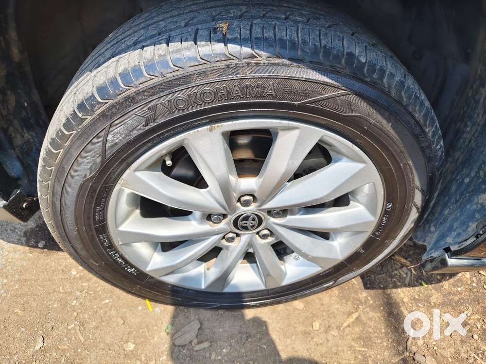 Toyota Innova Hycross 2.0 Vx Hybrid 8 Str, 2023, Petrol