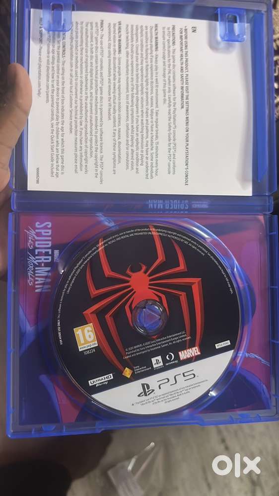 Spiderman miles morales game disc ps5