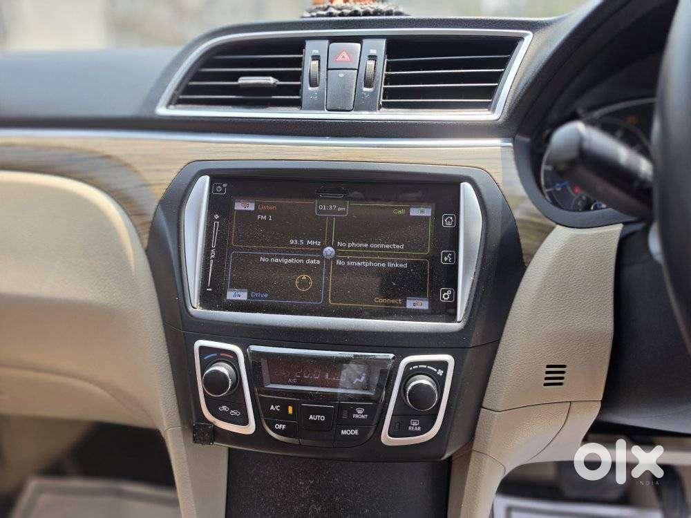 Maruti Suzuki Ciaz, 2018, Petrol