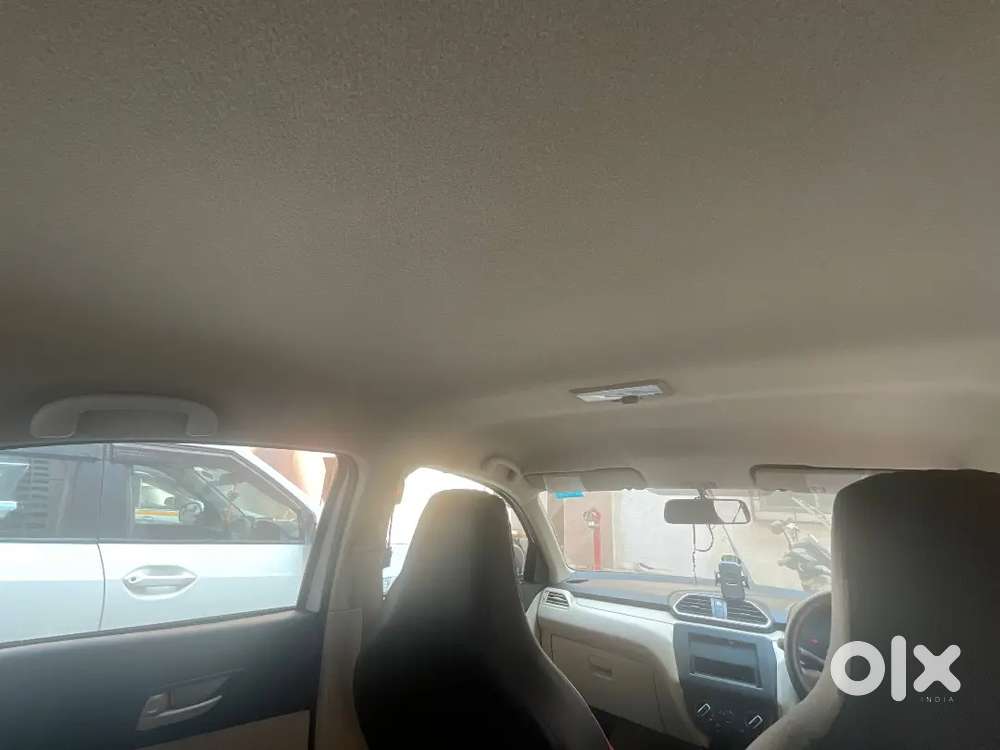 Maruti Suzuki Dzire 2025 Cng & Hybrids 1850 Km Driven. 6.5lac