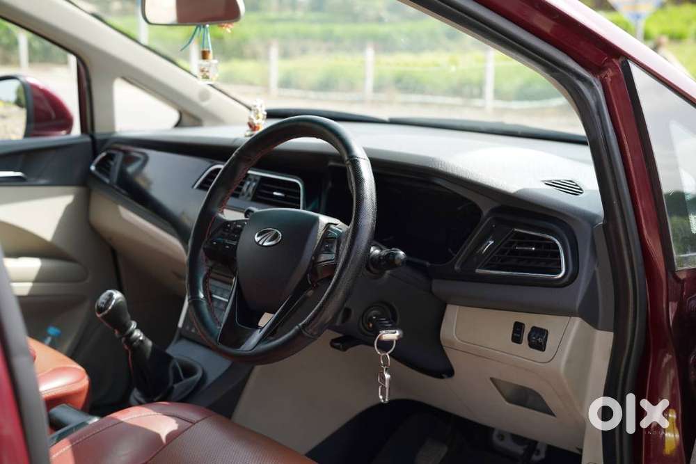 Mahindra Marazzo