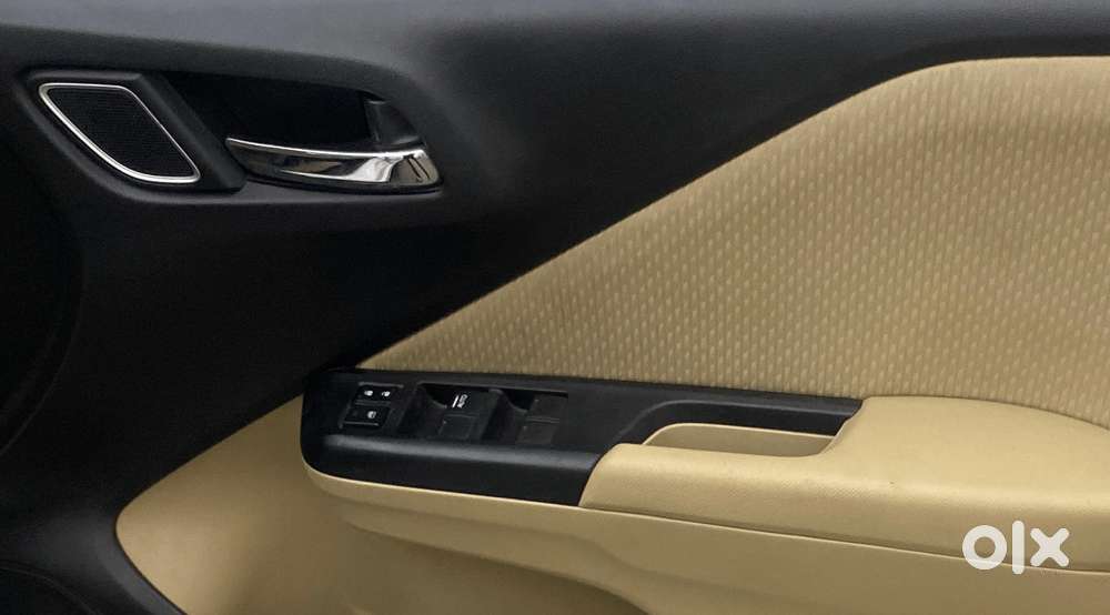 Honda City 1.5 V 4th Gen I-vtec Mt, 2022, Petrol
