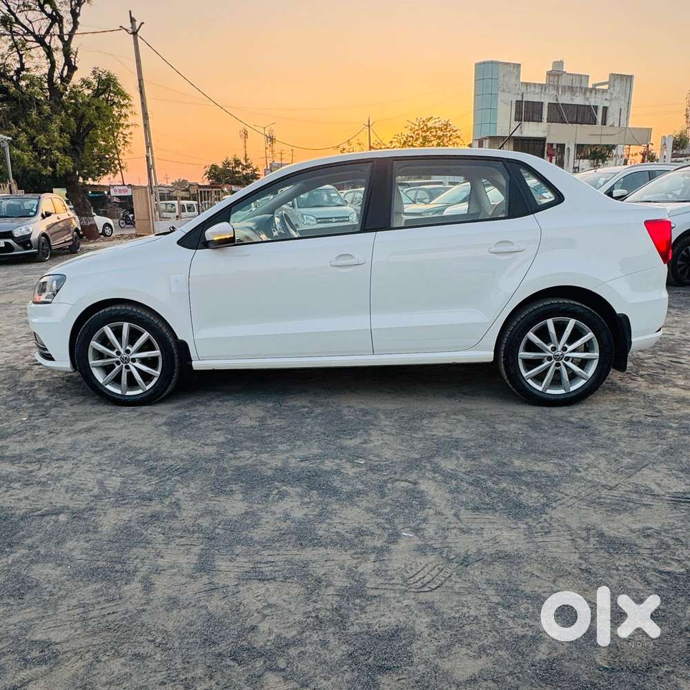 Volkswagen Ameo 1.5 Tdi Highline Plus 16 At, 2017, Diesel