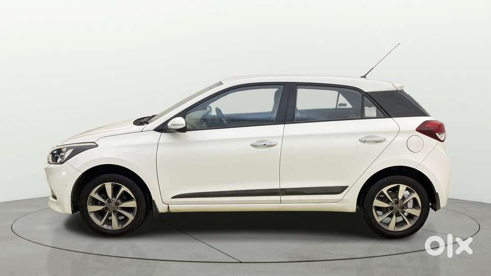 Hyundai Elite I20 Sportz (o) 1.2, 2015, Petrol