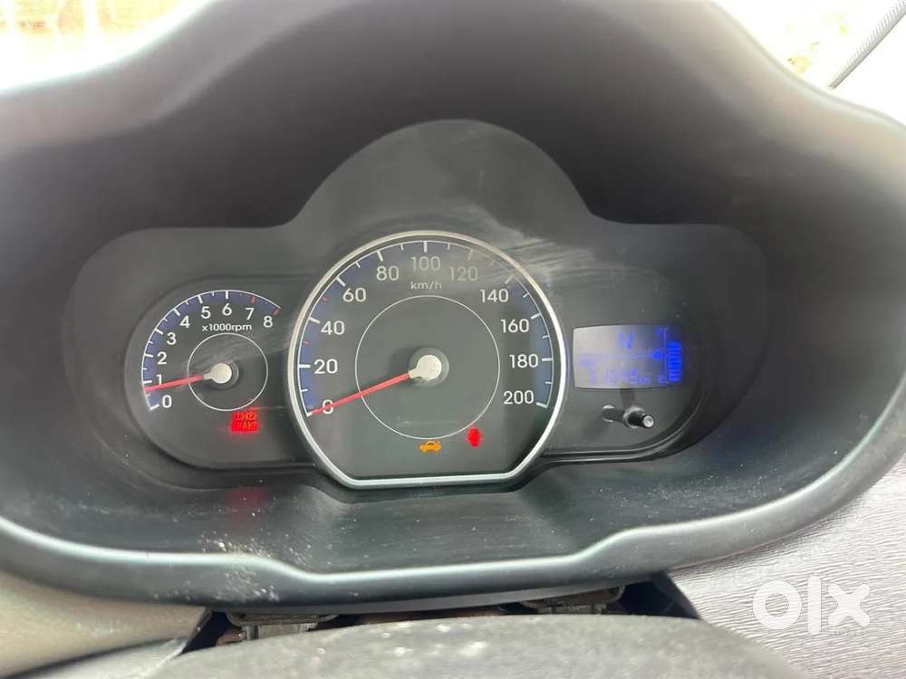 Hyundai I10 Sportz At, 2011, Petrol