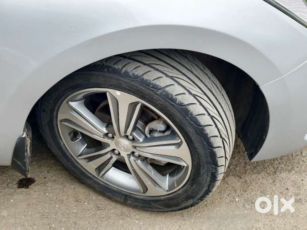 Hyundai Verna 1.6 Sx (o) Vtvt, 2018, Petrol