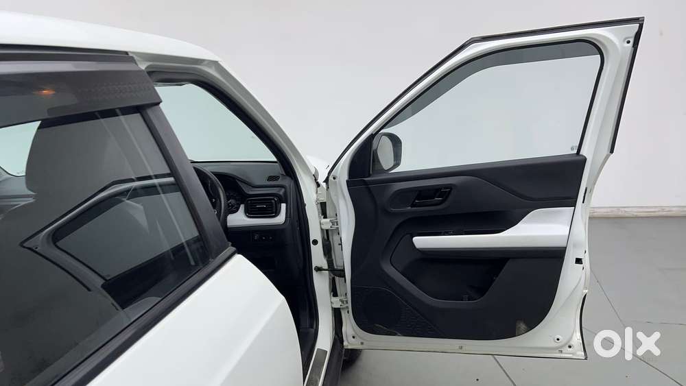 Tata Punch Pure, 2022, Petrol