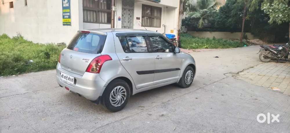 Maruti Suzuki Swift Vxi, 2009, Petrol