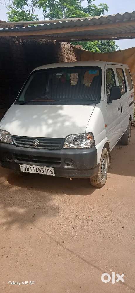 Maruti Suzuki Eeco 2023 Petrol 33000 Km Driven