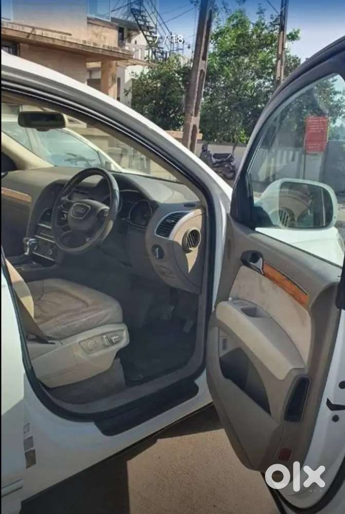 Audi Q7 2015 Diesel 85000 First Onwer Nice Car Good Good Car Nice