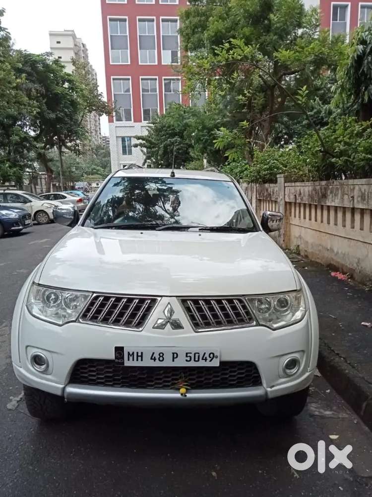 Mitsubishi Pajero Sport 2012 Diesel 125000 Km Driven