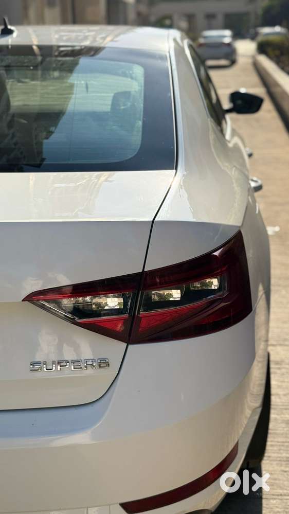 Skoda Superb L&k 2.0 Tdi At, 2017, Diesel