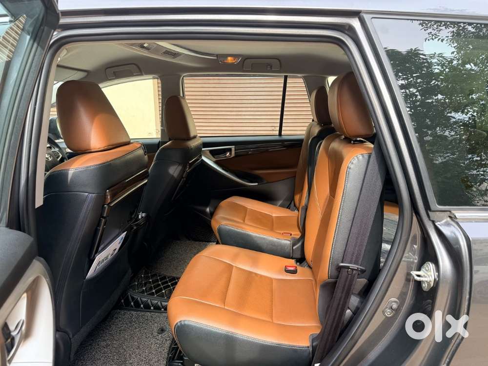 Toyota Innova Crysta 2021 Zx At Diesel- 73000 Km