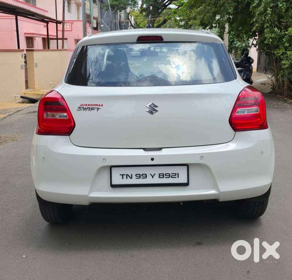 Maruti Suzuki Swift Lxi Option, 2022, Petrol