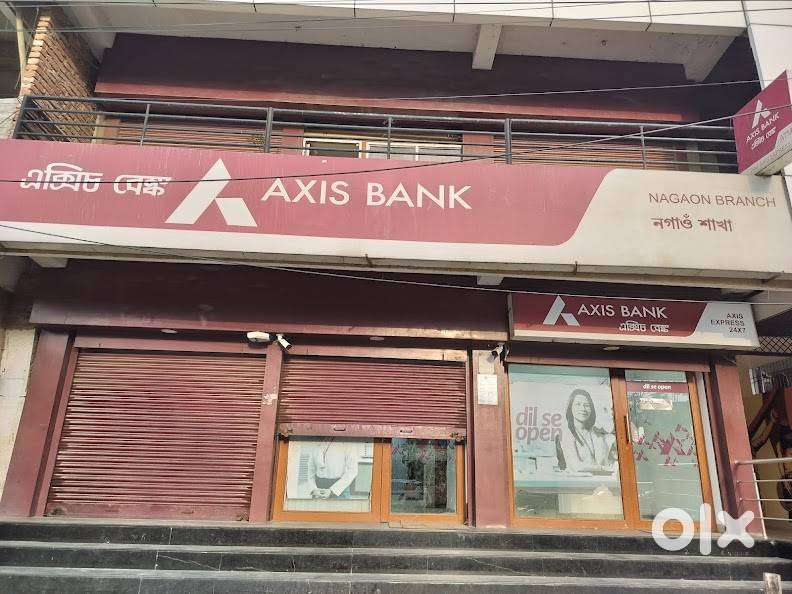 Nagaon জিলাৰ প্ৰতিটো Axis Bankত নতুন কৰ্মচাৰী নিয়োগ কৰা হৈছে