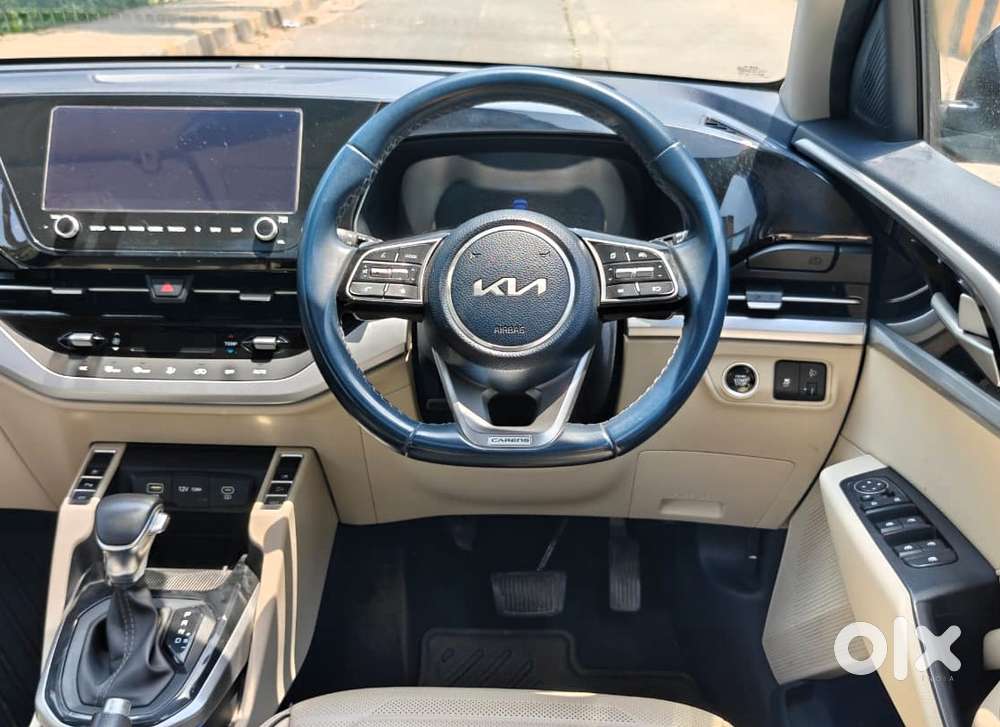 Kia Carens 1.4 Luxury Plus Dct 7 Str, 2023, Petrol