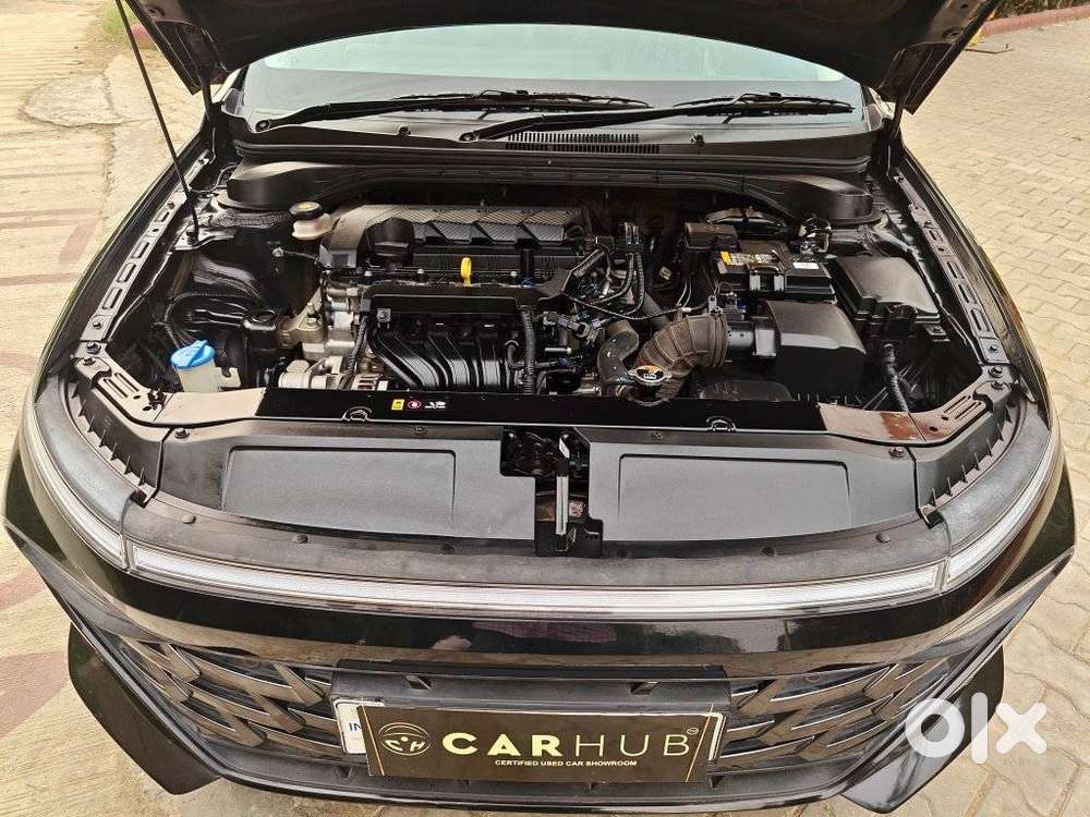 Hyundai Verna 1.5 Sx Petrol Mt, 2023, Petrol