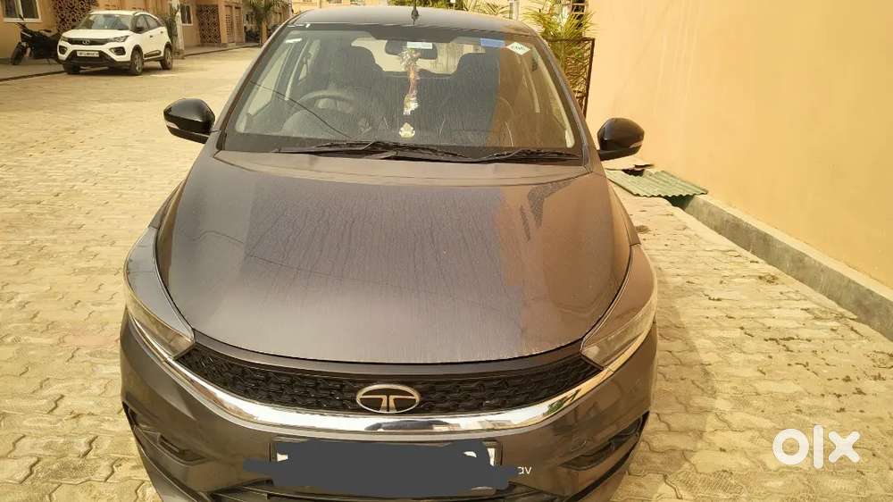 Tiago Xm Cng Rto Lucknow Up-32 Well Maintained