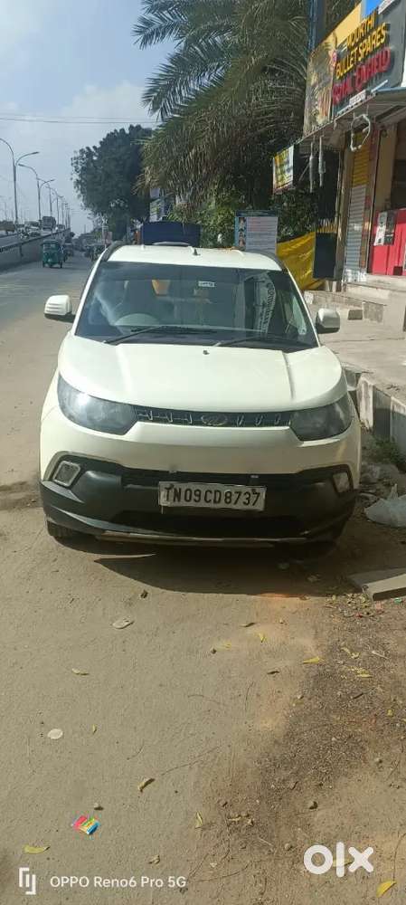Mahindra Kuv 100 2016 K8 Petrol 65000 Km Driven