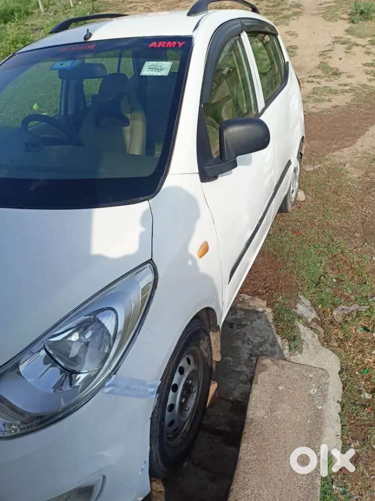 Hyundai I10 2013 Cng & Hybrids 66584 Km Driven Hi