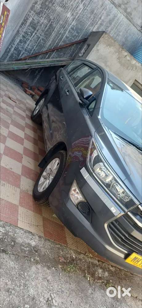 Toyota Innova Crysta 2019 Diesel 192000 Km Driven