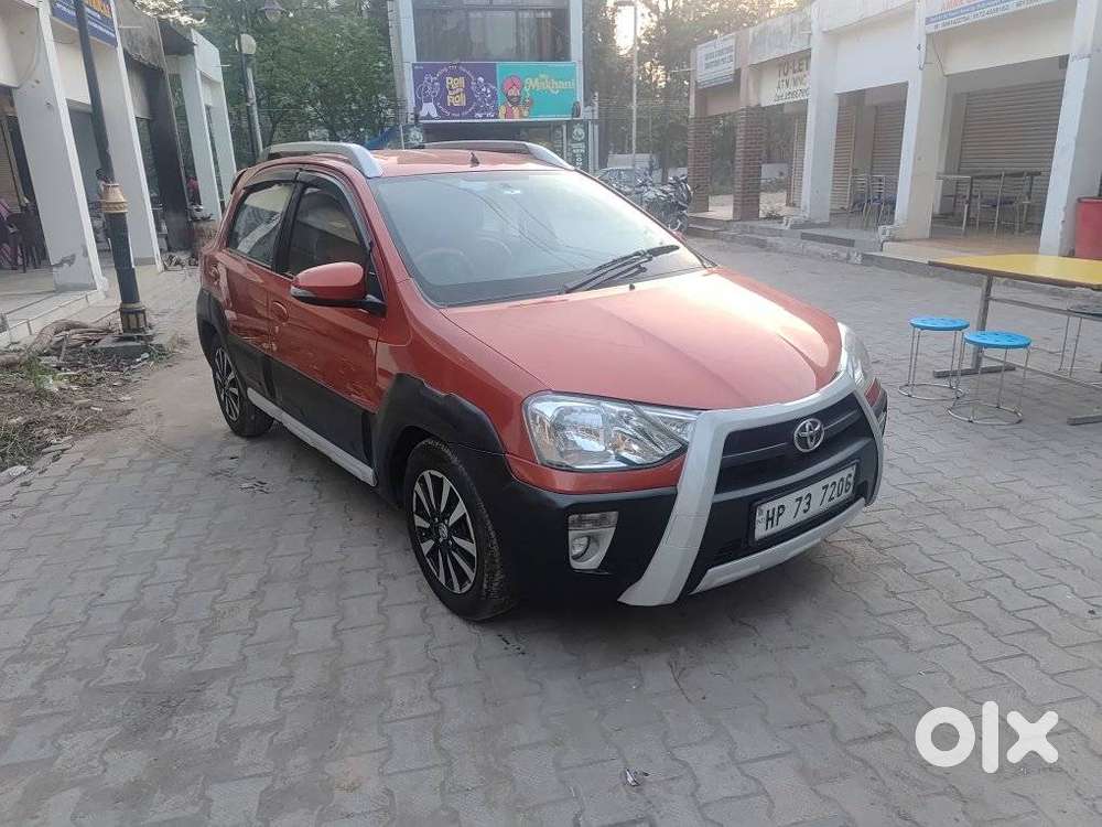 Toyota Etios Cross, 2015, Petrol