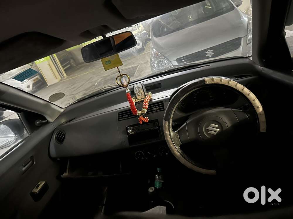 Maruti Suzuki Swift Dzire Vxi Optional, 2011, Petrol