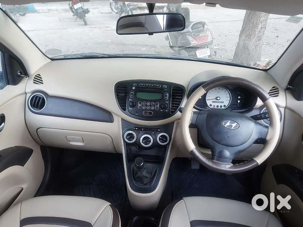 Hyundai I10 Sportz 2010