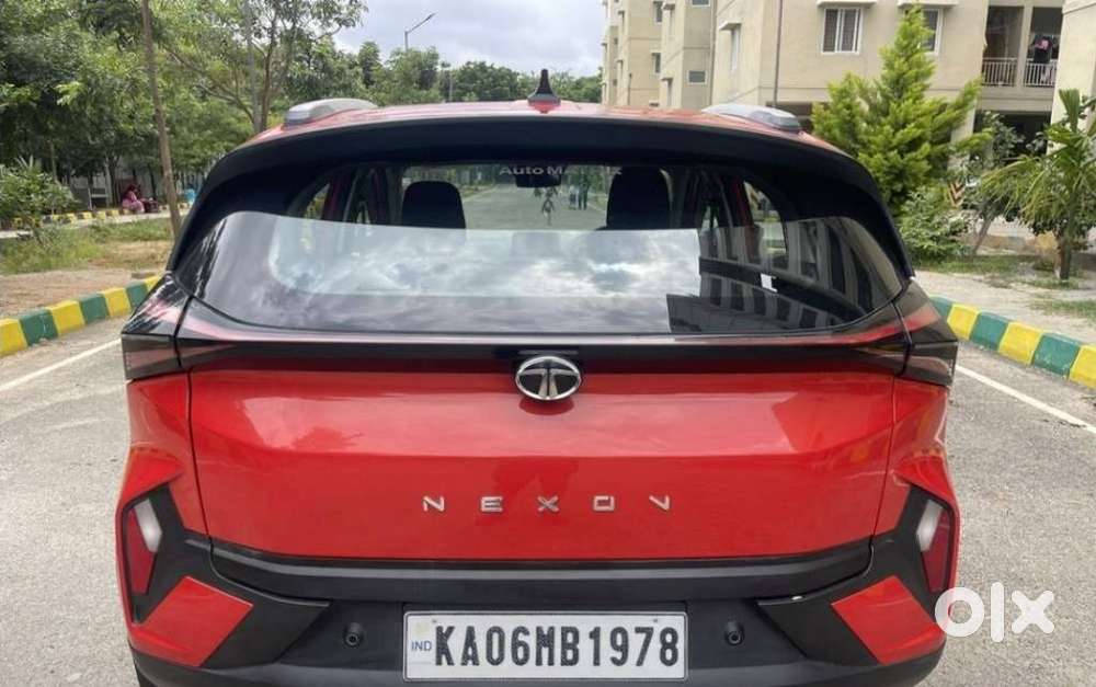 Tata Nexon Smart Plus1.2 Revotron Petrol 5 Mt, 2023, Petrol