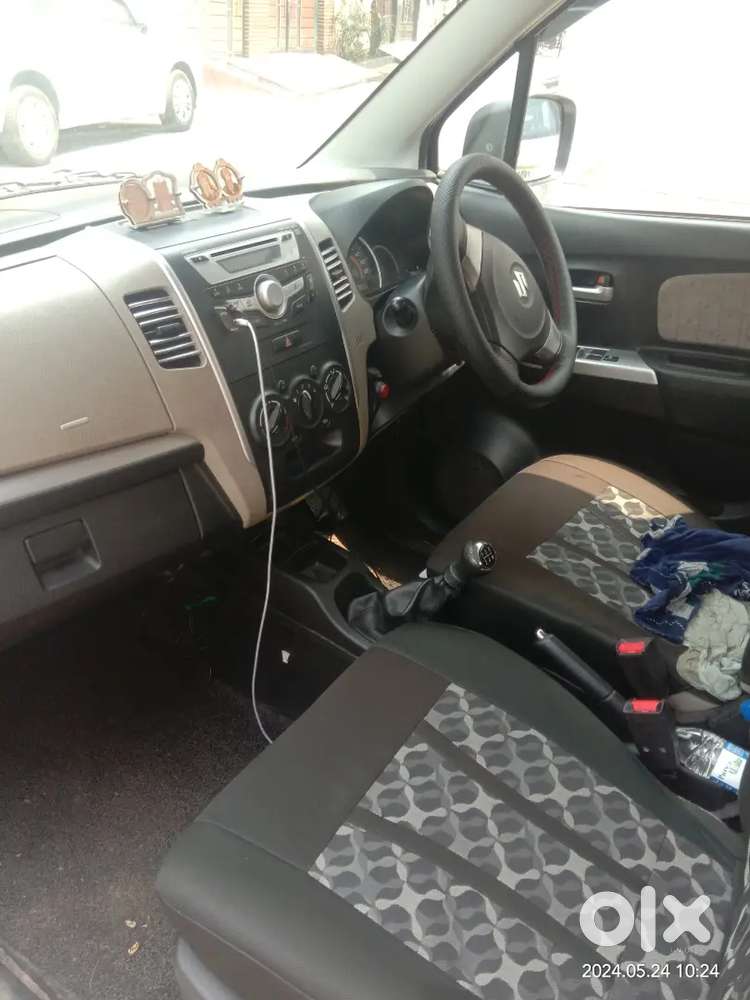 Wagonr 2014 Top Model Vxi Ist Owner Verry Good Condition