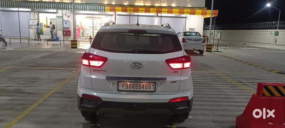 Hyundai Creta 2017 Diesel Well Maintained,all Services From Agency