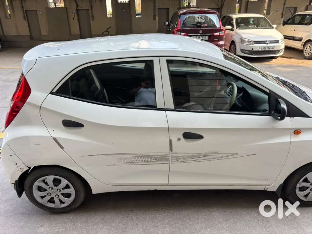 Hyundai Eon 2017 Petrol Well Maintained