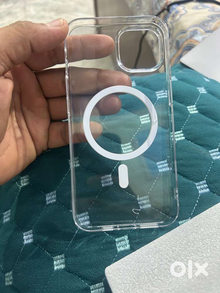 Rezoni brand new i phone 14 cover