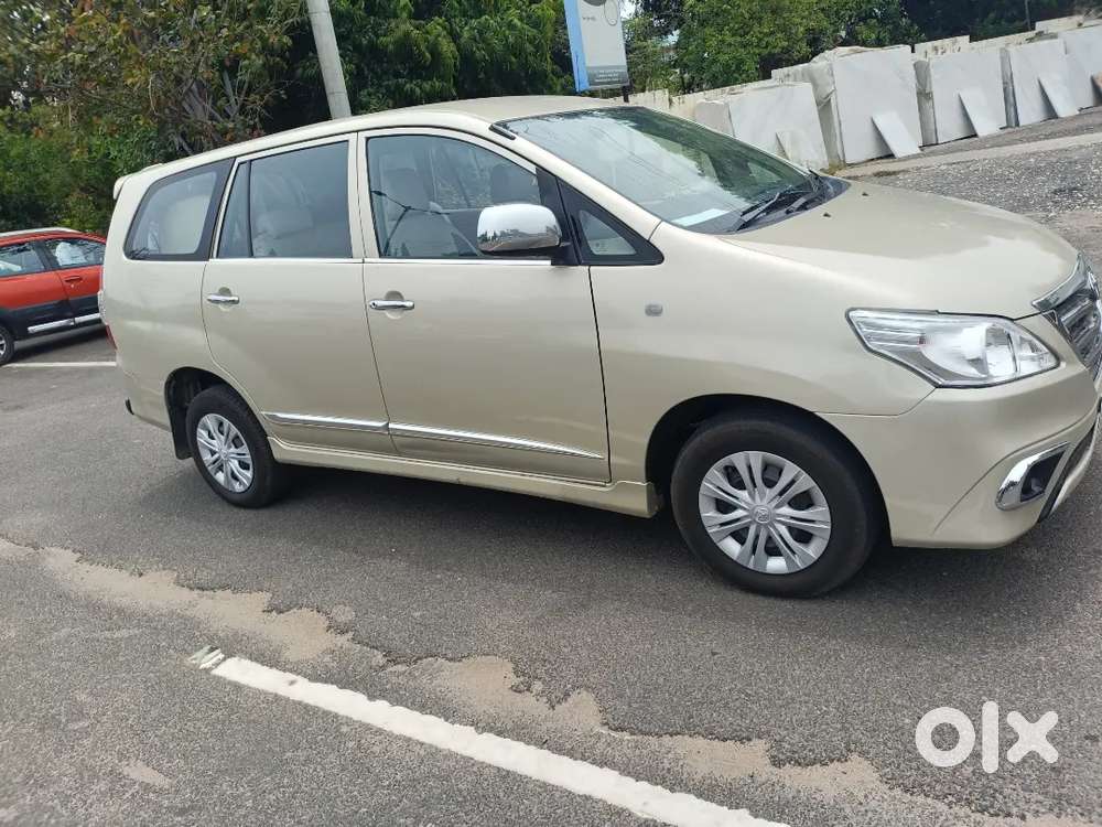 Toyota Innova 2016 Diesel Well Maintained
