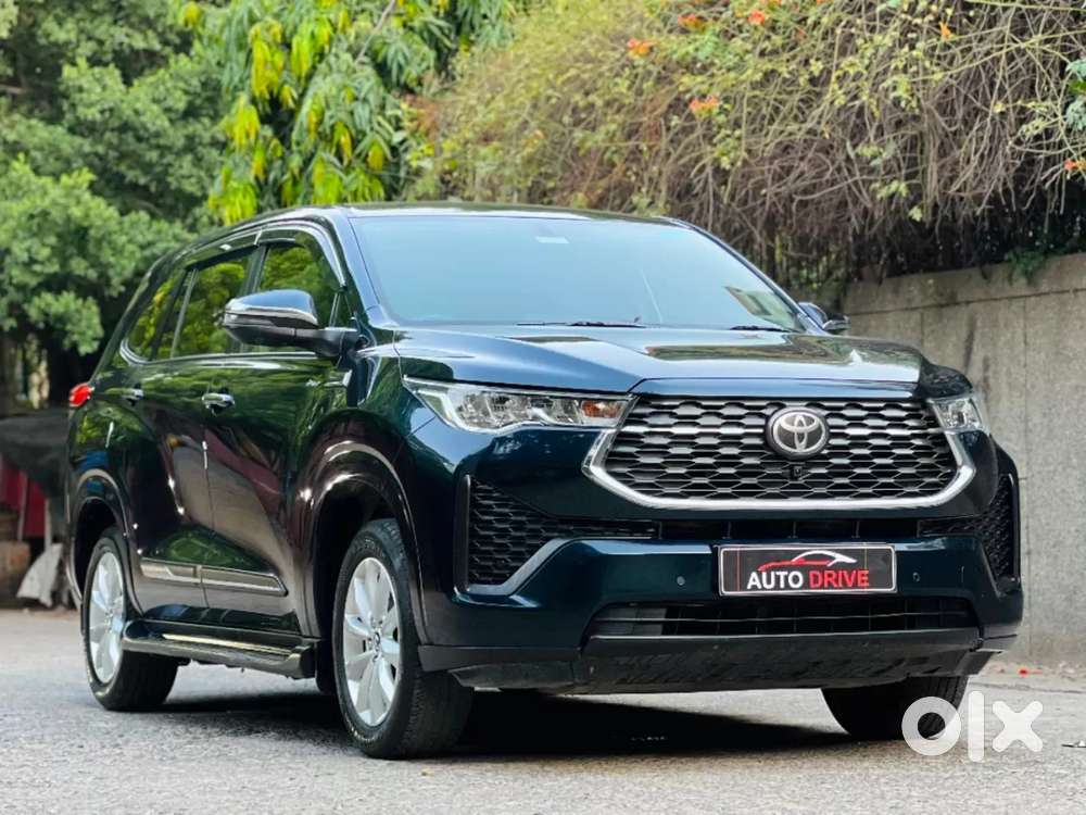 Toyota Innova Hycross 2.0 Vx Hybrid 8 Str, 2025, Petrol