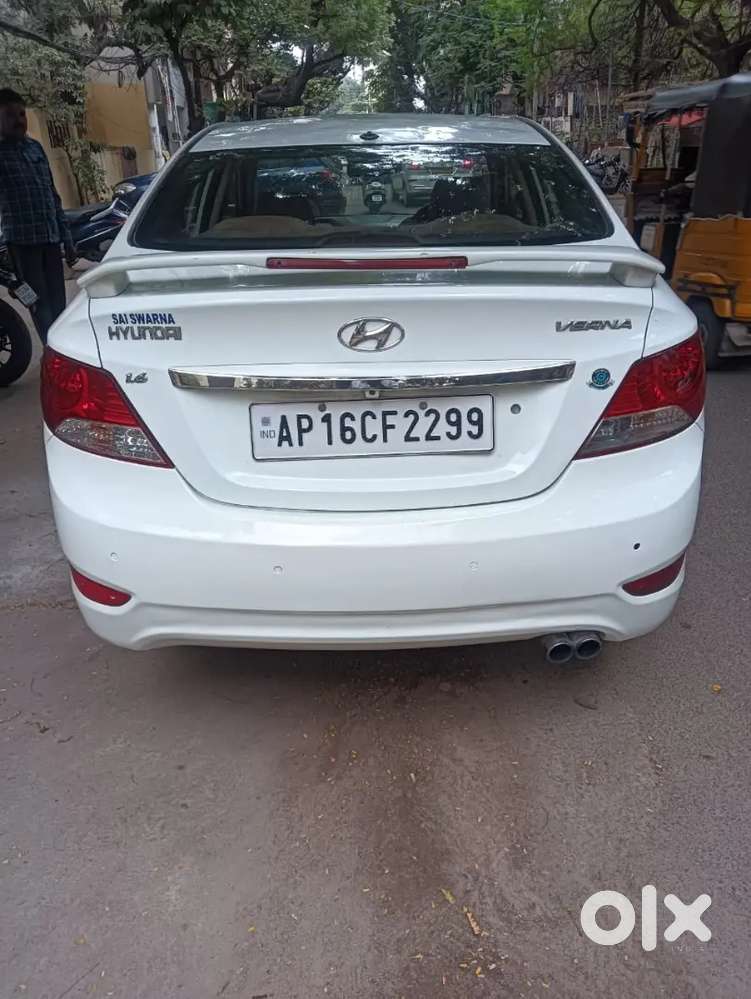 Hyundai Verna 2012 Diesel Manual