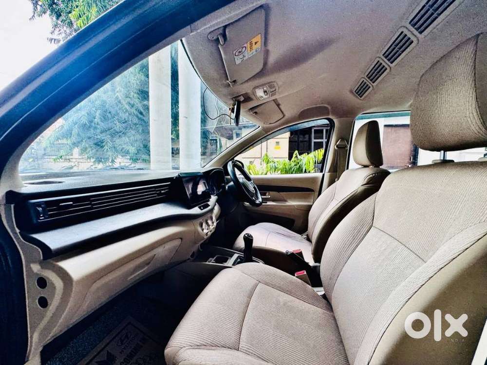 Maruti Suzuki Ertiga Vxi Cng, 2022, Cng & Hybrids