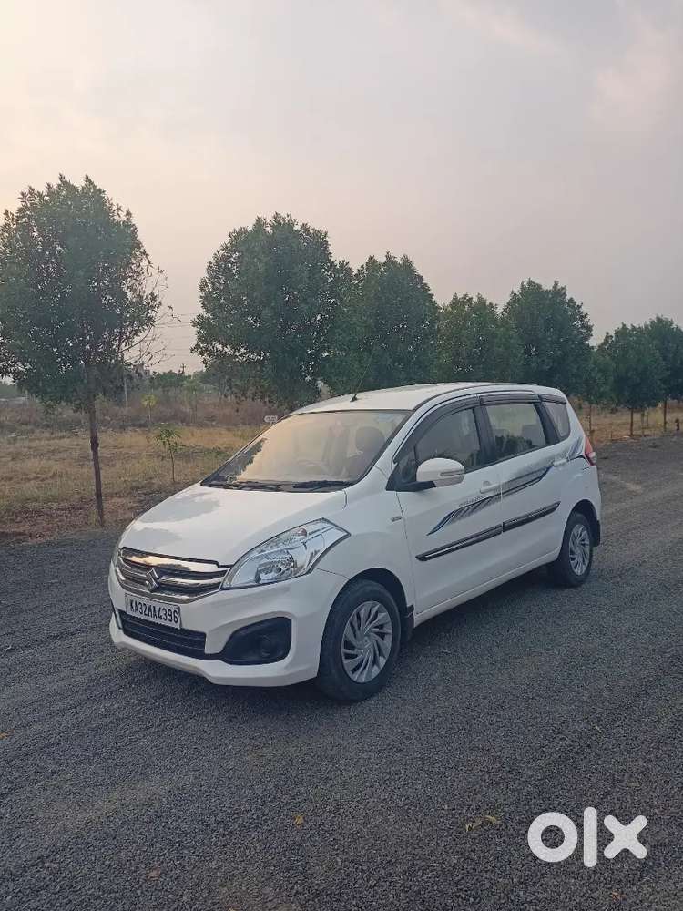 Maruti Suzuki Ertiga 2016 Diesel 75000 Km Driven