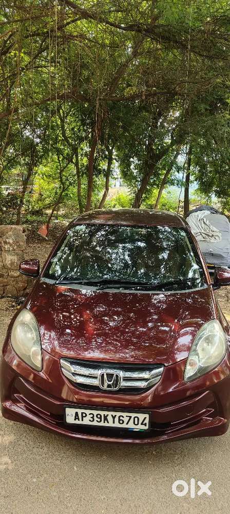 2015 December Regestered Well Maintained Honda Amaze