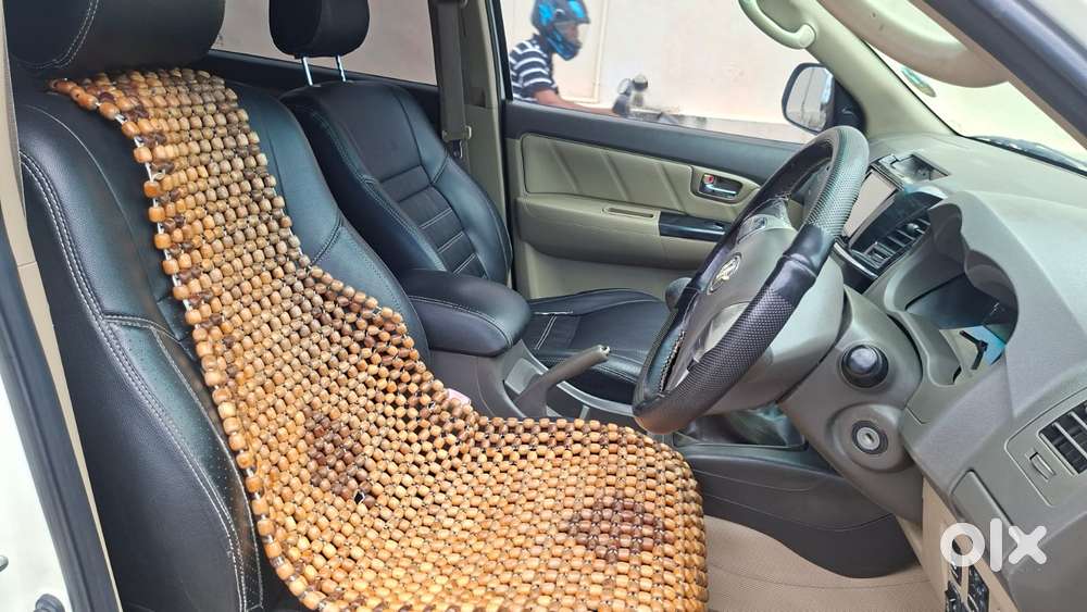 Toyota Fortuner 4x2 Manual, 2013, Diesel